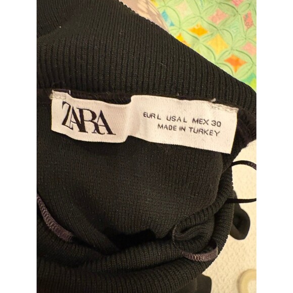 Like new Zara Turtleneck - Picture 4 of 5